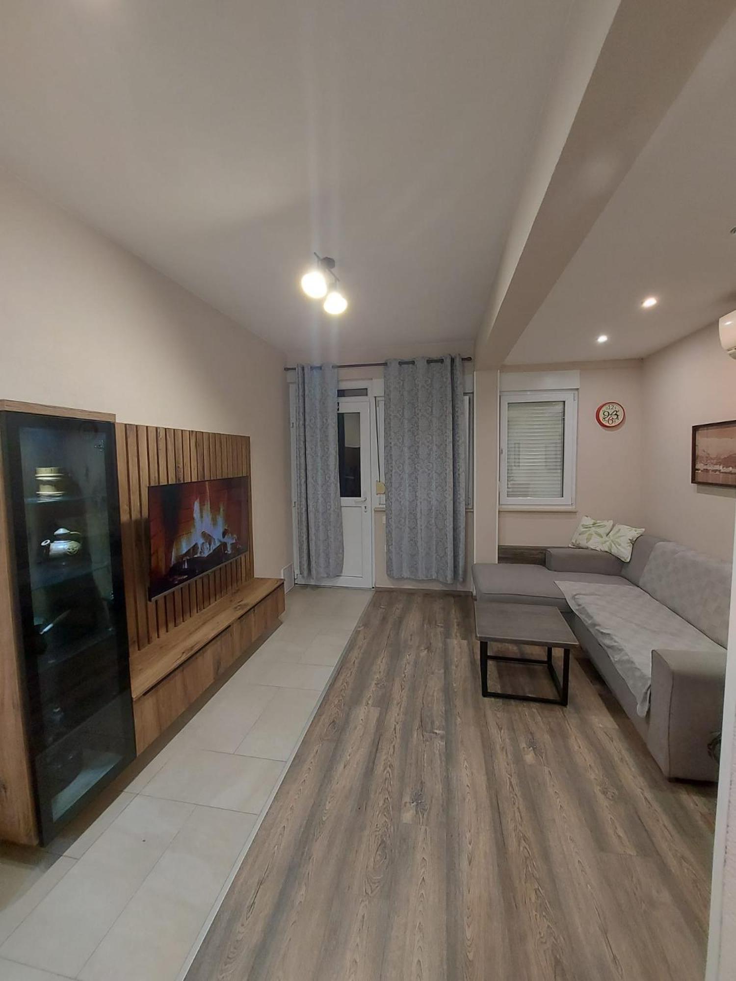 Apartman Dubravka Макарска Екстериор снимка